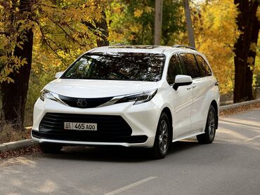 Toyota: Toyota Sienna: 2021 г., 3.5 л, Вариатор, Гибрид, Минивэн