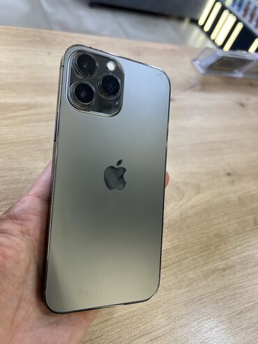 Apple iPhone: IPhone 13 Pro Max, Б/у, 128 ГБ, Черный, Зарядное устройство, Чехол, Защитное стекло, 86 %