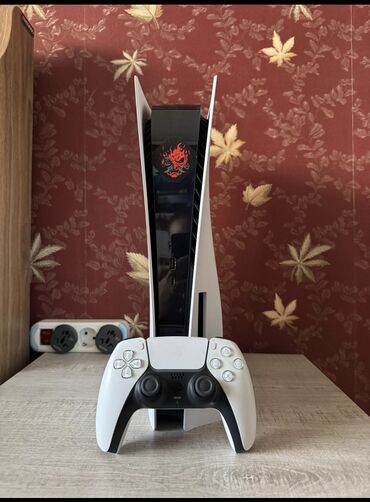 iphone 5 se 2: PlayStation 5 (diskli versiya) oyun konsolu DualSense idarəetmə pultu