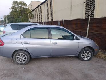 машина раф: Toyota Prius: 2002 г., Гибрид, Седан