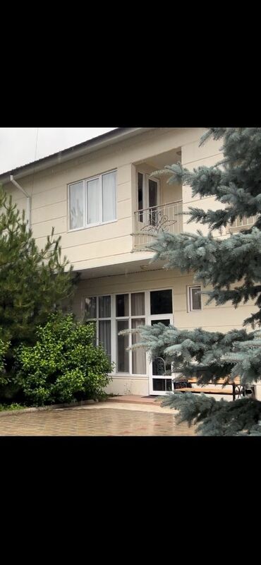 дом ысык кол: 105 м², 3 комнаты