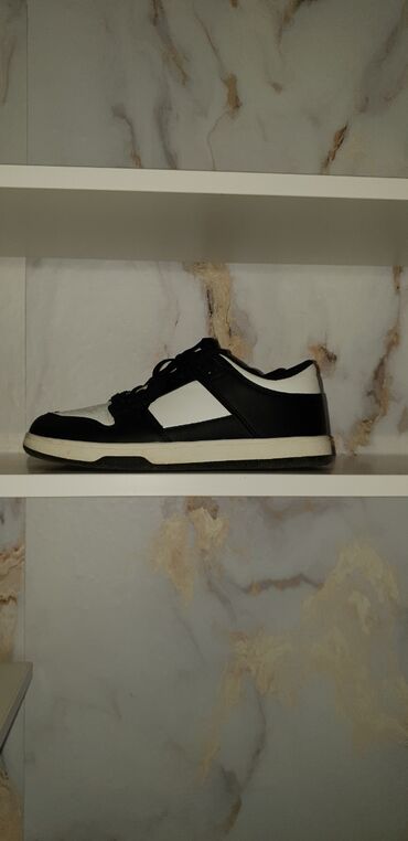 Women's Sneakers and athletic shoes: 40, bоја - Crna — 5