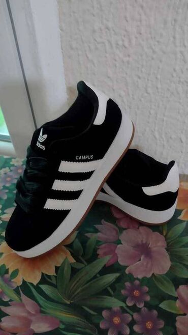 lidl svetlece patike: Adidas, 41, color - Black