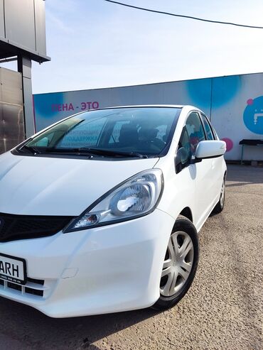 хонда свик хечбек: Honda Jazz: 2012 г., 1.3 л, Автомат, Бензин, Седан