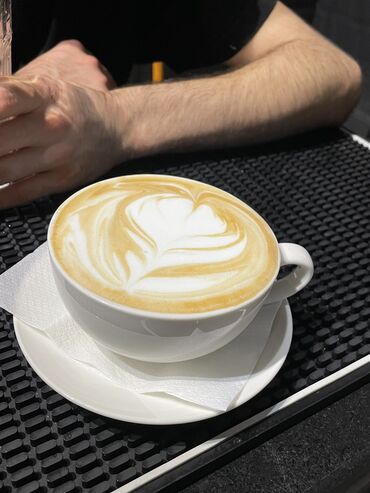 Barista tələb olunur, Aylıq ödəniş, 18-29 yaş, Təcrübəsiz
