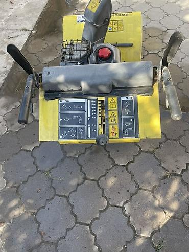 шнэк: Снегоуборщик Karcher STH 10.66 W OHV - Бензиновый двухступенчатый — 2