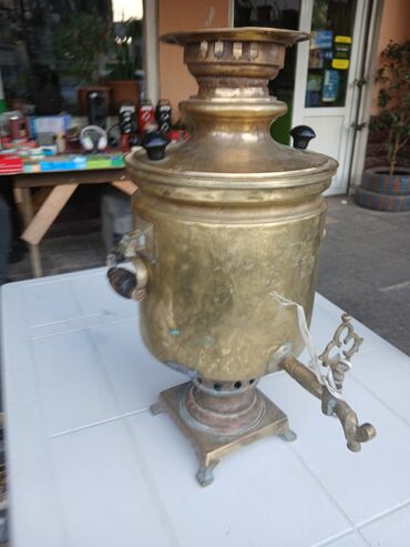 купить бу самовар на дровах: Samovar satilir.latundan.qədmi.150 yasi var