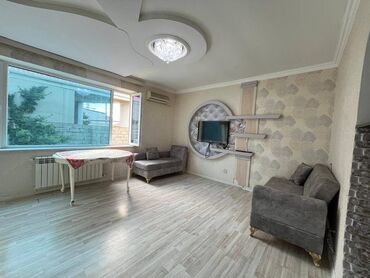 Uzunmüddətli kirayə evlər: 150 kv. m, 4 otaqlı — 2