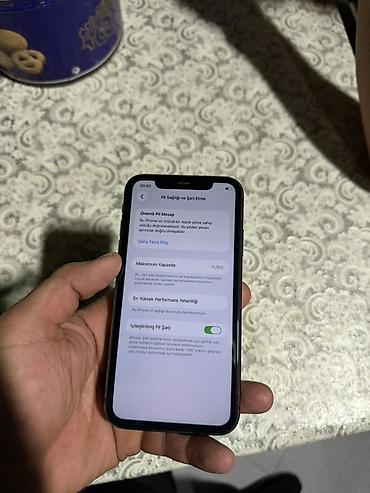 Мобильные телефоны и аксессуары: IPhone 11, Черный, Face ID — 2
