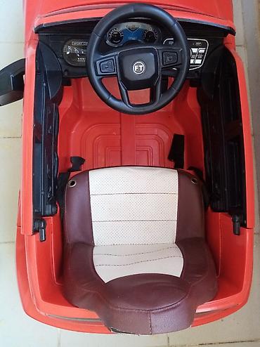 Uşaq üçün elektrik maşınları: Uşaq üçün elektrikli minik maşını – qırmızı SUV dizaynı cox az — 5