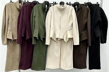 Kompleti: Odlican kompletic
3500din
S M L XL — 12
