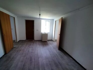 дом в киргизии: 50 м², 3 комнаты, Утепленный, Забор, огорожен