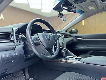 телефон w210: Toyota Camry: 2018 г., 2.5 л, Автомат, Гибрид, Седан — 10