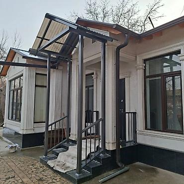 фито стена: Навесы и козырьки над входом из металла и поликарбоната - — 1