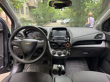 Chevrolet: Chevrolet Spark: 2017 г., 1 л, Вариатор, Бензин, Хэтчбэк — 8