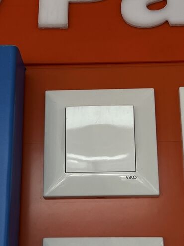 меняю на 07: Выключатель VIKO, клавишный, белый. - Одинарная клавиша -