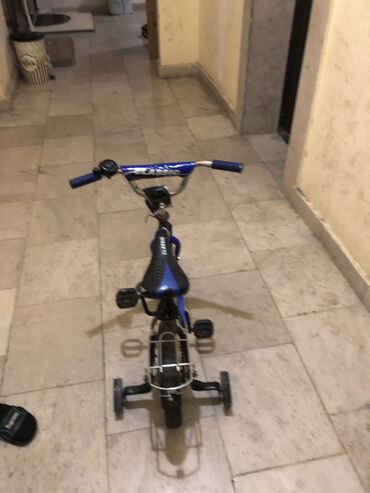 Uşaq velosipedləri: İki velosiped ideal vəziyətdə cəmi 90
 m lazım olsa endirim edərik — 8