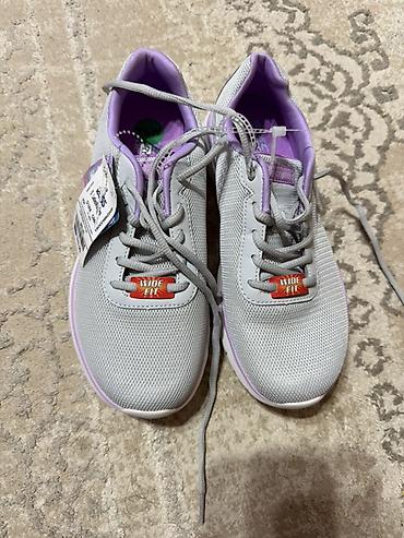 скечерсы: Кроссовки SKECHERS (Wide Fit) для женщин Размер 37,5-38 Скечерс — 1