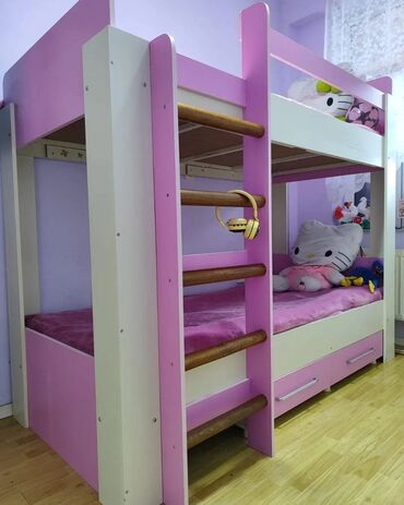 Детские двухъярусные кровати: Для девочки