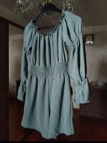 CD, DVD disklər və kassetlər: 1-i,1,azn. M,38,(R) İşlənmiş. 20,ədəddən,aşağı,mal,satılmiır — 15