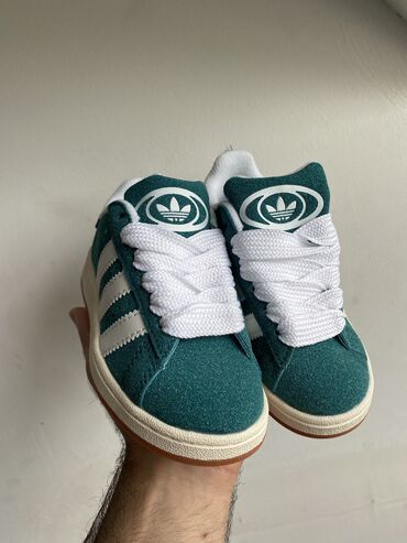 Uşaq ayaqqabıları: Adidas Campus 00s Kids

26-37 olcularə kimi var