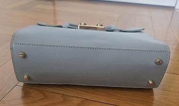 armani torbe: FURLA Metropolis kožna torba. Nosi se u ruci. Azzuro boja, svetlo — 6