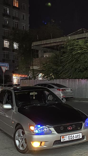 двухдверные машины: Lexus IS: 2003 г., Автомат, Бензин, Седан — 6