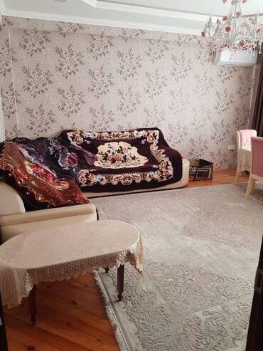 nizami rayonu 8 km da satlıq ev elani: 2 otaqlı, Yeni tikili, m. Xalqlar Dostluğu, 60 kv. m