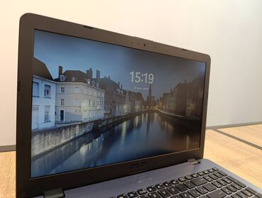 ASUS: ASUS 15.6 ", Intel Core i7, 256 GB — 5