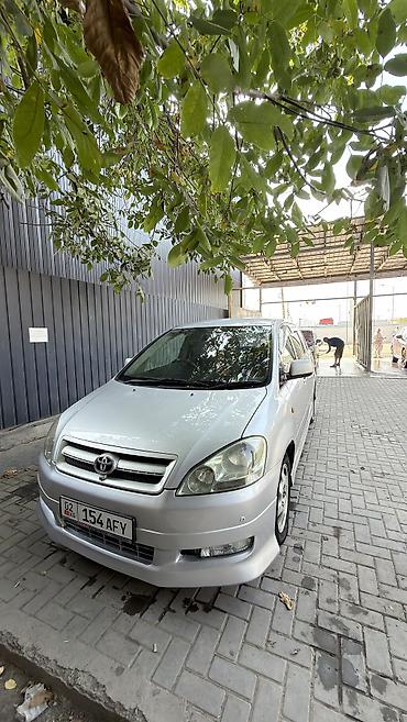 Toyota: Toyota Ipsum: 2002 г., 2.4 л, Автомат, Газ, Минивэн — 11