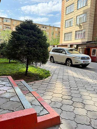 сниму квартиру в ош: 3 комнаты, Моссовет Риэлтор, Без животных, от 1 года, С мебелью полностью — 7