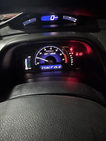 авто машина под выкуп: Honda Civic: 2010 г., 1.3 л, Автомат, Бензин, Седан — 7