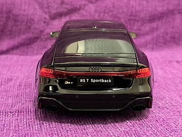 Figurice i makete: AUDI RS7 Sportback 1:18 "Pure Black" NOVO! Model AUDI RS7 — 5