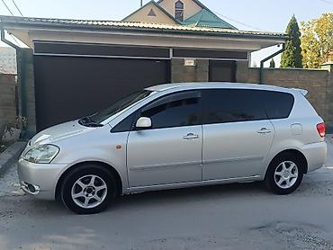 colf 2: Toyota Ipsum: 2002 г. — 3