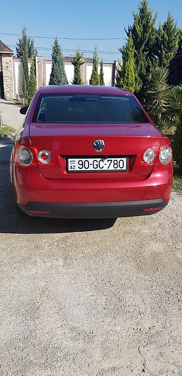jetta fara: Volkswagen Jetta: 1.6 l | 2009 il Sedan — 6