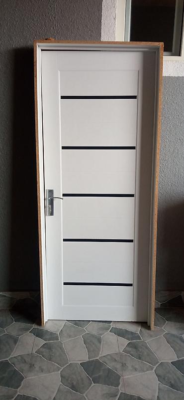 Ağ rəngli otaq qapısı, müasir və zövqlü dizaynda təqdim olunur lalafo.az -da Ağ rəngli otaq qapısı, müasir və zövqlü dizaynda təqdim olunur