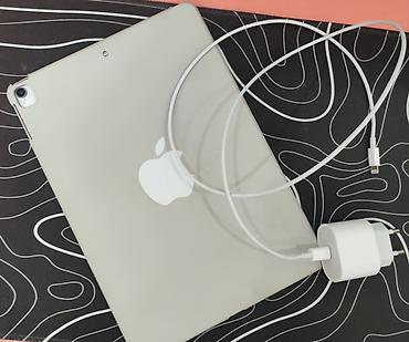 ipad pri: Планшет, Apple, память 64 ГБ, 10" - 11", Wi-Fi, Б/у, Классический цвет - Серебристый — 4