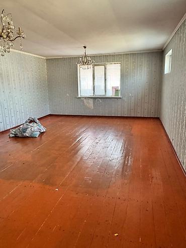 Продажа коттеджей и домов: Продаётся жилой дом с просторной планировкой. - Большая кухня с — 2