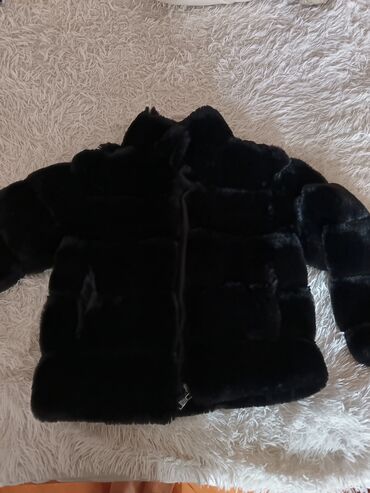 Свадебные платья и аксессуары: Qara süni kürk plaş/şinəl - Rəng: dərin qara - Material: yumşaq, sıx