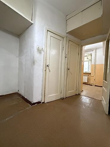 квартира в центре: 1 комната, 31 м², Золотой квадрат Индивидуалка, 2 этаж, Требуется ремонт — 2