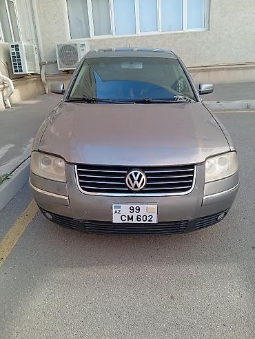 Volkswagen Passat: 1.8 l | 2009 il Sedan