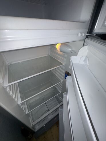 ucuz qizil satisi instagram: 2 двери Indesit Холодильник Продажа, цвет - Серый