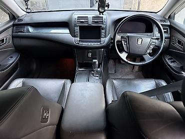 xpeng g3: Toyota Crown: 2009 г., Автомат, Бензин, Седан — 7