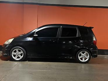 пампа: Honda Fit: 2005 г., 1.3 л, Автомат, Бензин, Хэтчбэк — 3