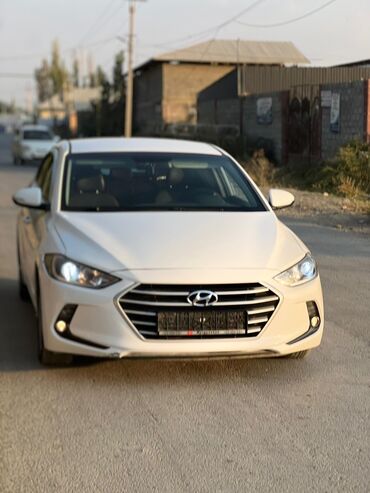 противотуманные фары гольф 3: Hyundai Avante: 2017 г., 1.6 л, Автомат, Газ, Седан