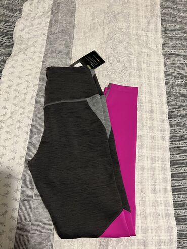 pantalone helanke br: NIKE DRI-FIT helanke vel.XS NOVO