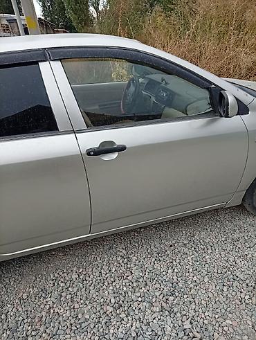Унаа сатуу: Toyota Corolla: 2007 г., Кол менен иштөөчү, Седан — 2