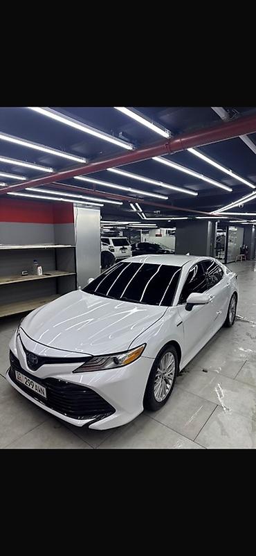corolla 2016: Toyota Camry: 2019 г., Гибрид, Седан — 1