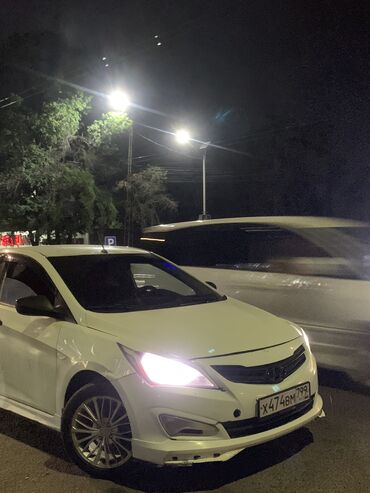 Hyundai: Hyundai Solaris: 2014 г., 1.4 л, Автомат, Бензин, Седан — 4