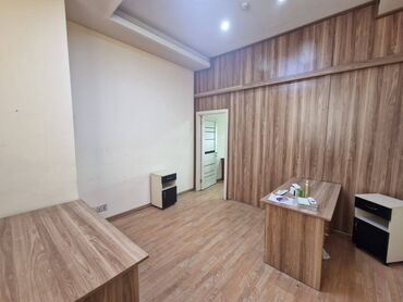 Anbar və emalatxanalar: Xətai rayonu, Babək prospektində səliqəli, hündür və işıqlı anbar -da lalafo.az — 14 Anbar və emalatxanalar: Xətai rayonu, Babək prospektində səliqəli, hündür və işıqlı anbar — 14